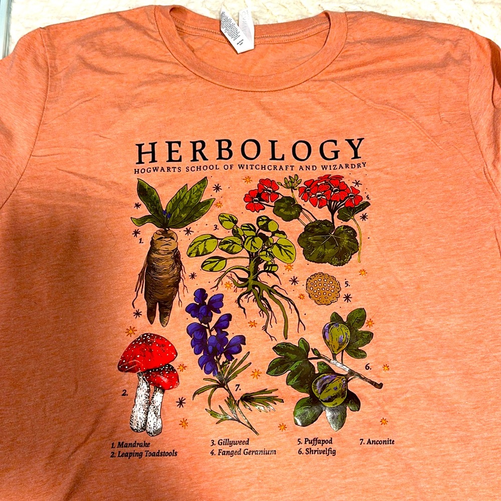 Harry Potter Herbology tee